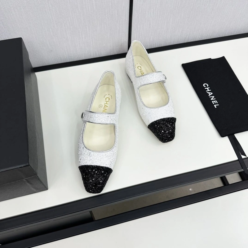 Stylish Chxnxl Flat Shoes 129181