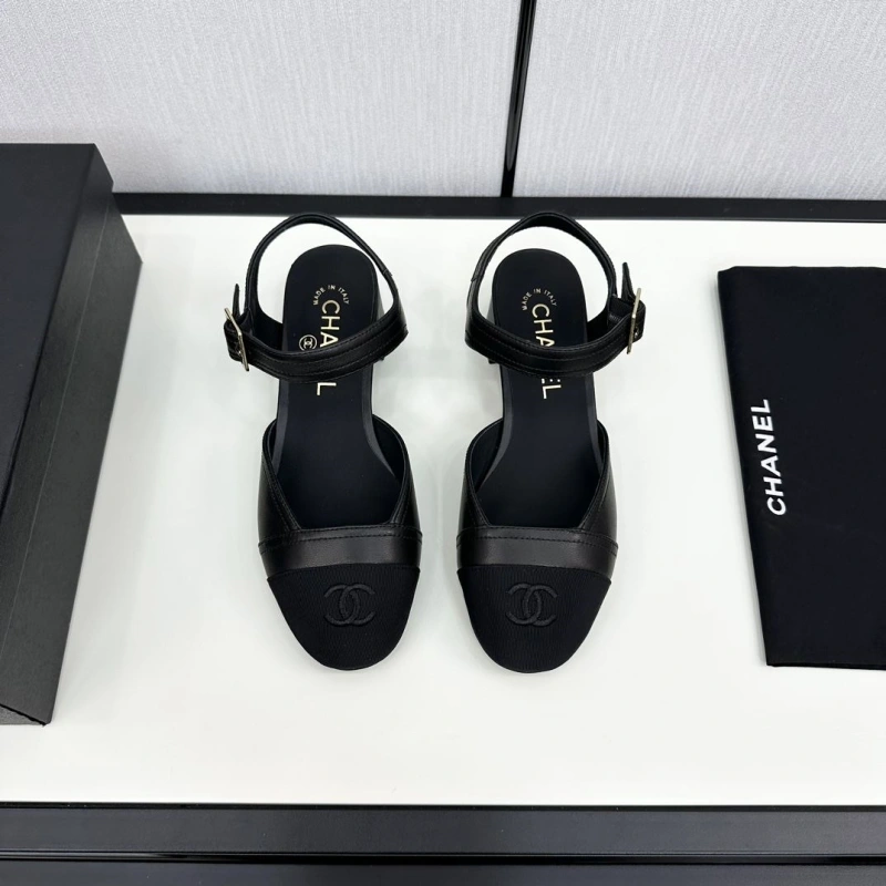 Breathable Chxnxl Sandals 128517