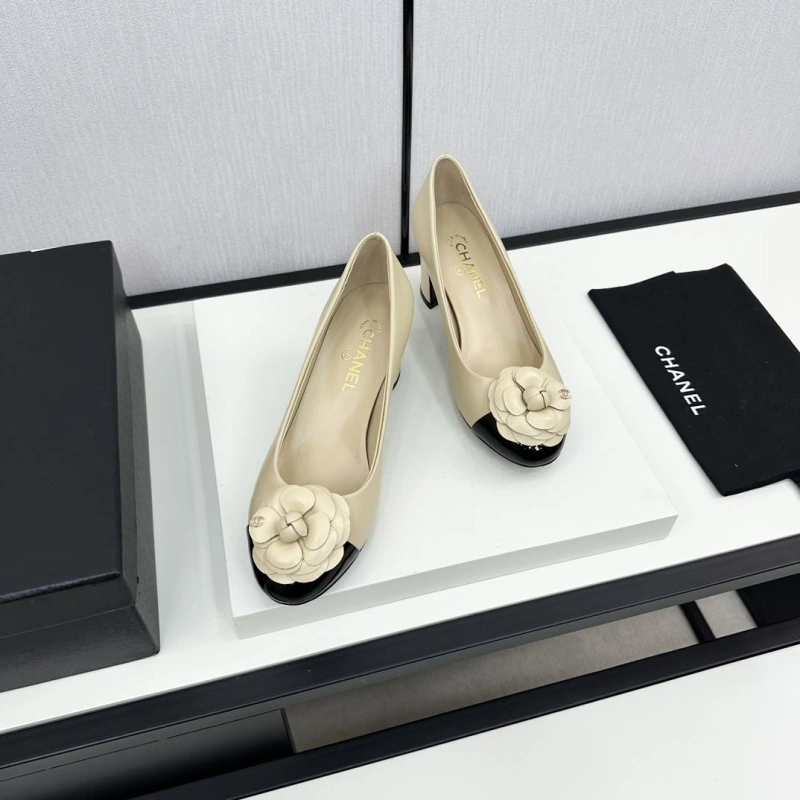 Unique Chxnxl High Heels 129020