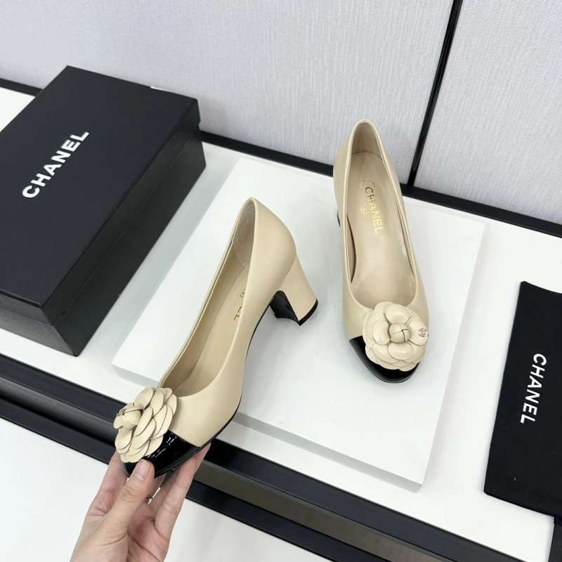 Unique Chxnxl High Heels 129020