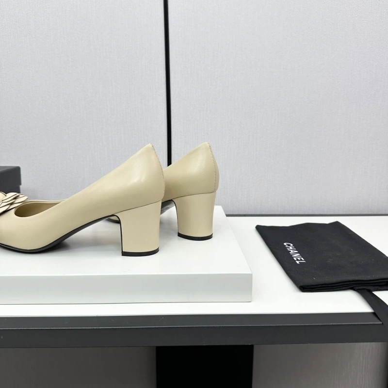 Unique Chxnxl High Heels 129020
