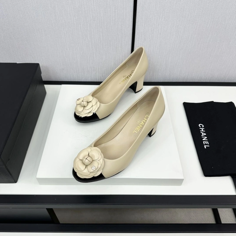 Unique Chxnxl High Heels 129020