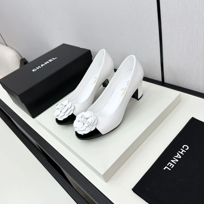 Sleek Chxnxl High Heels 129021