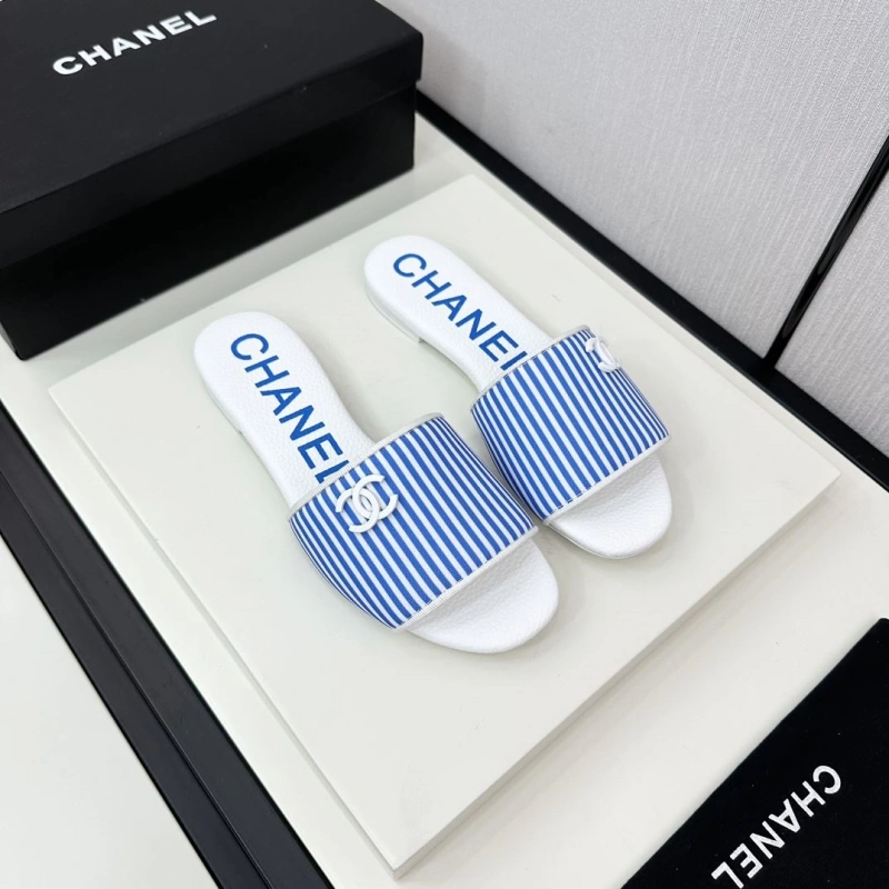 UrbanStyle Chxnxl Slippers 128094