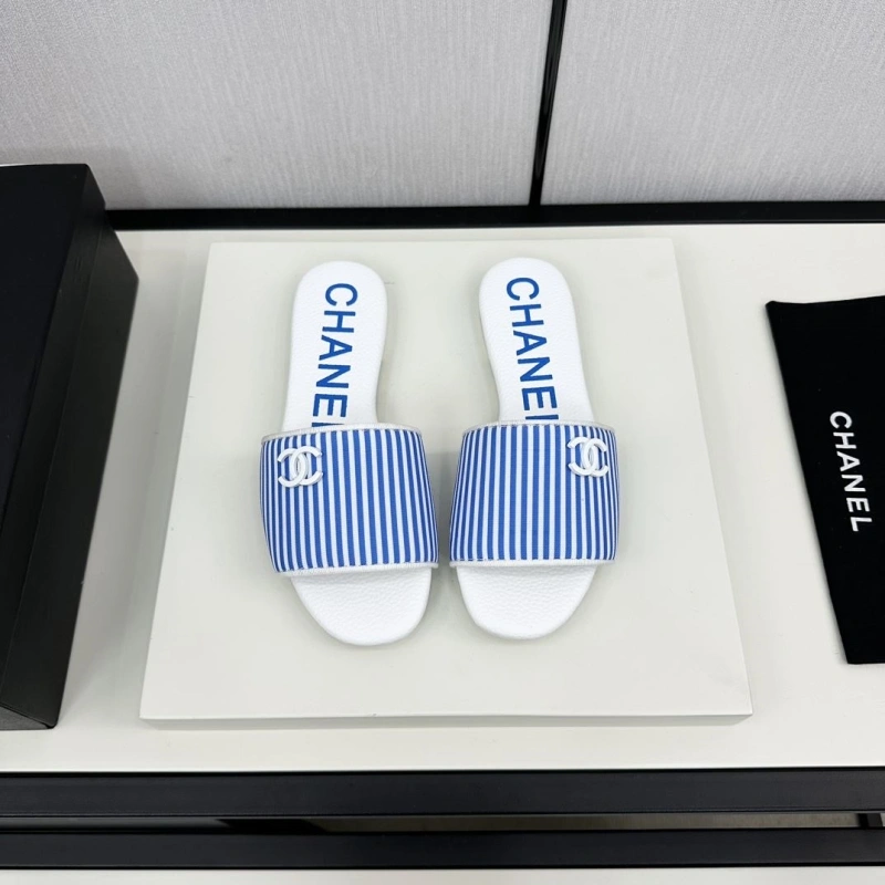 UrbanStyle Chxnxl Slippers 128094