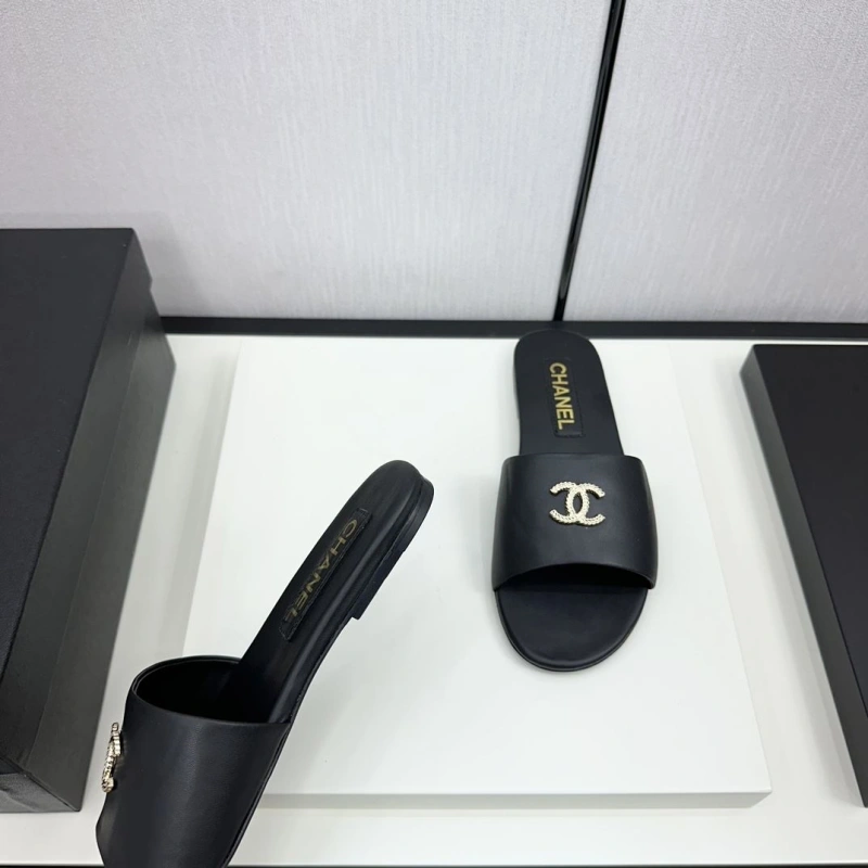 Chxnxl Slippers Refined 128080