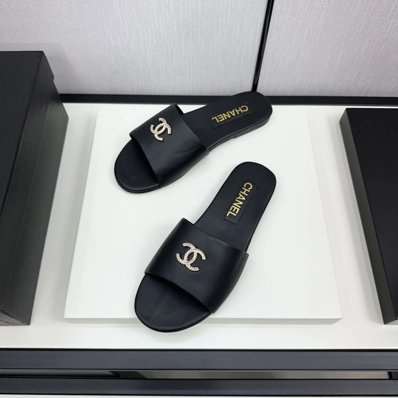 Chxnxl Slippers Refined 128080
