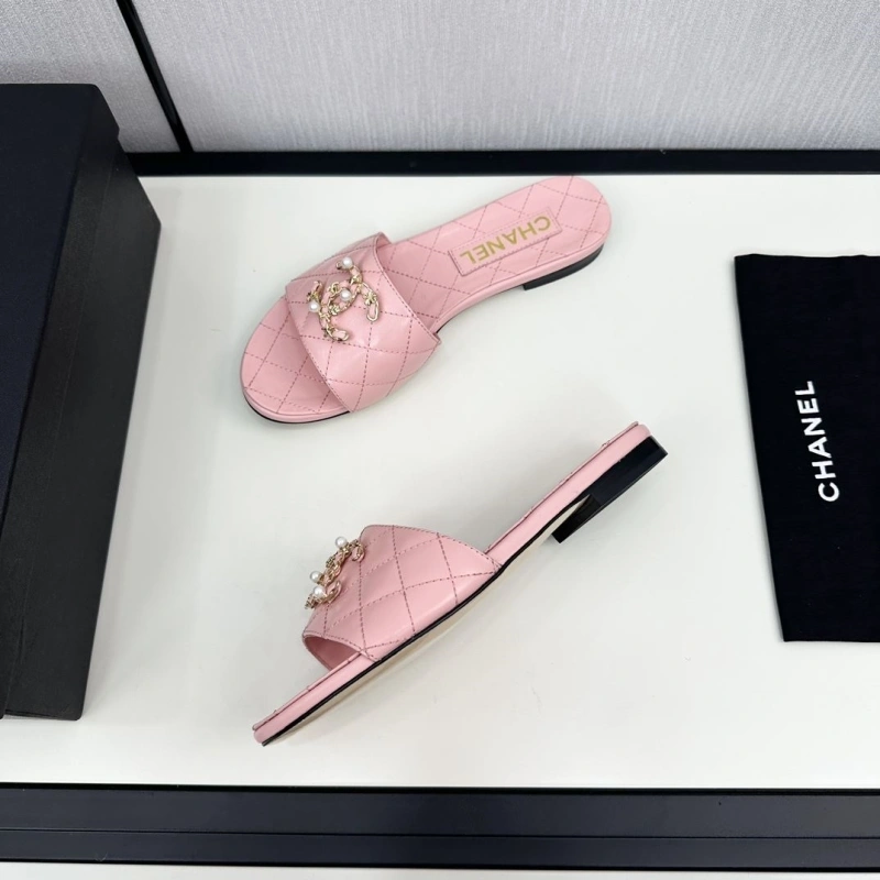Flexible Chxnxl Slippers 128061