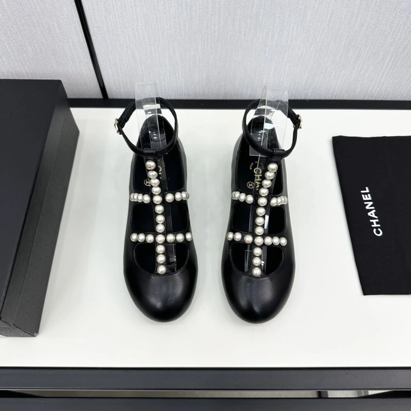Refined Chxnxl Sandals 128500