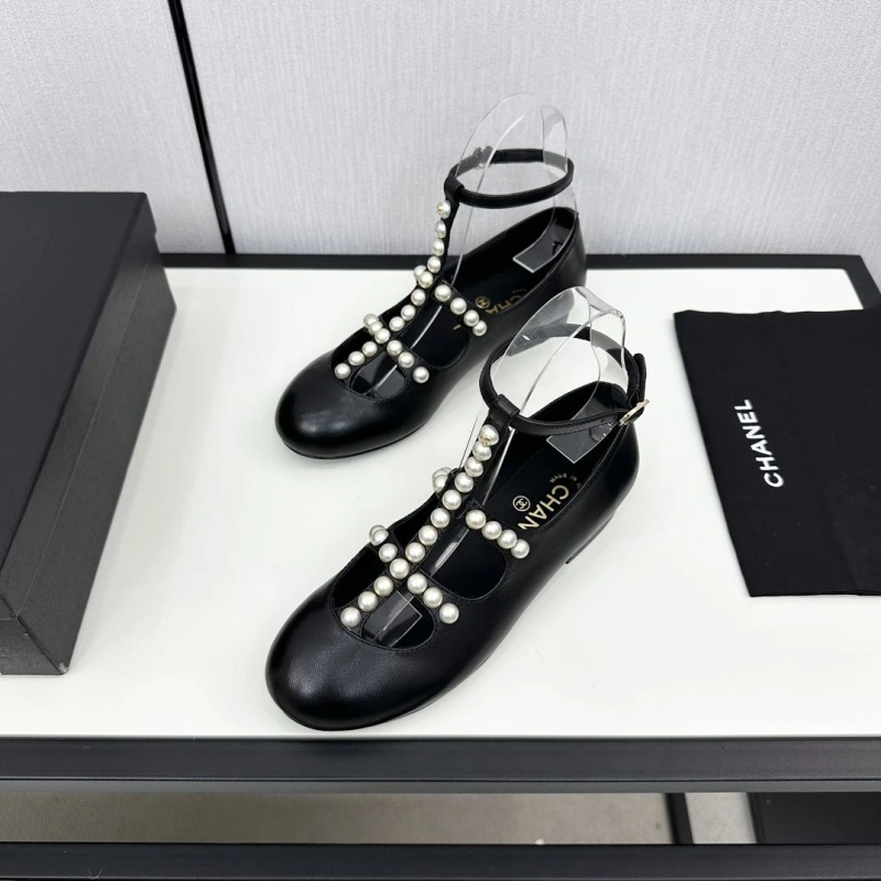 Refined Chxnxl Sandals 128500