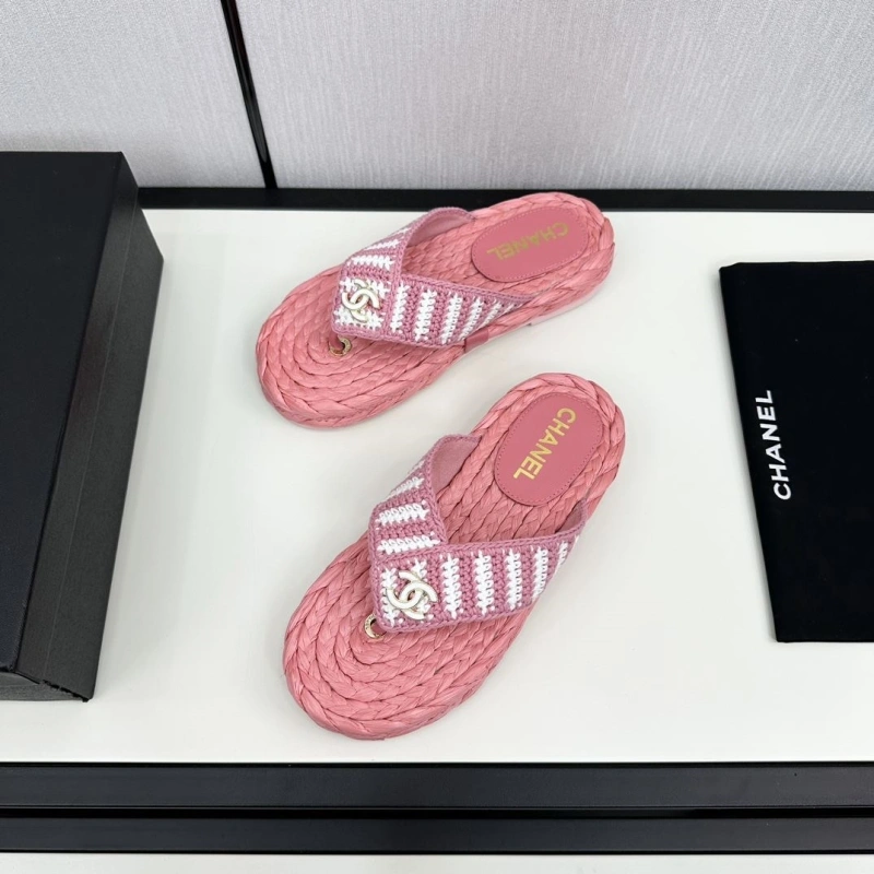Popular Chxnxl Slippers 128040