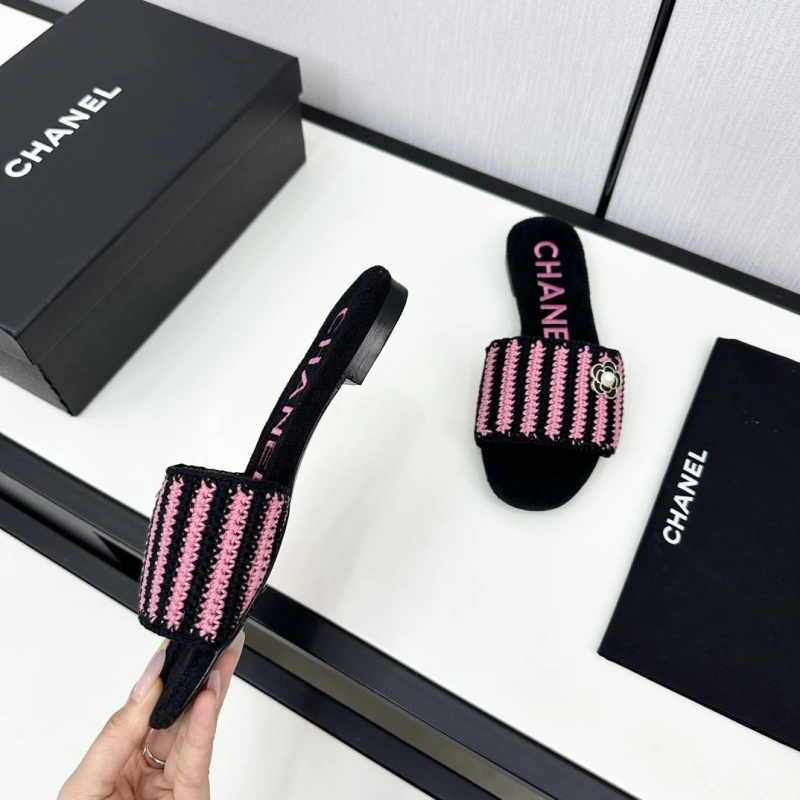 SportInspired Chxnxl Slippers 128037