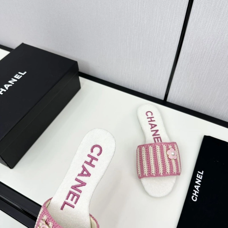 Cozy Chxnxl Slippers 128038