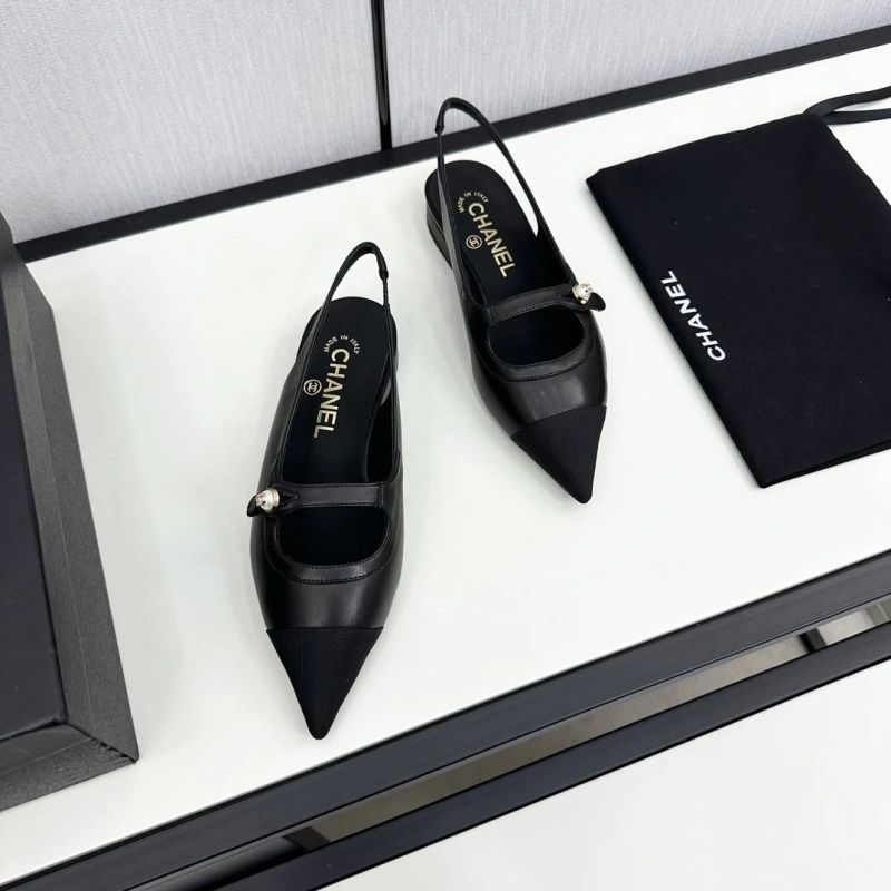 Sophisticated Chxnxl Sandals 128495