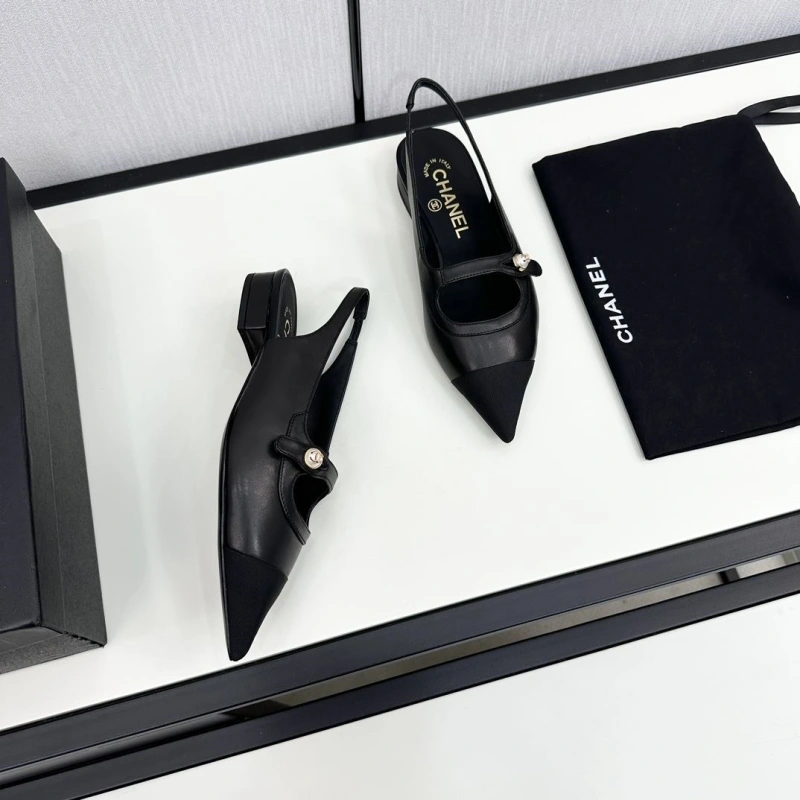 Sophisticated Chxnxl Sandals 128495