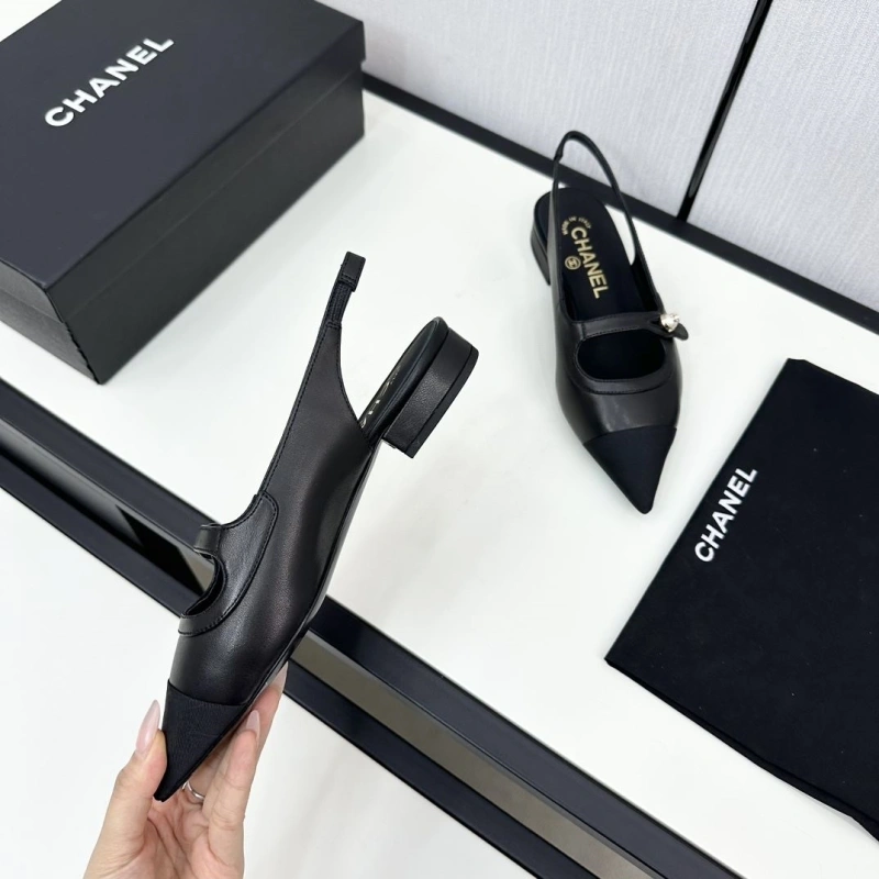Sophisticated Chxnxl Sandals 128495