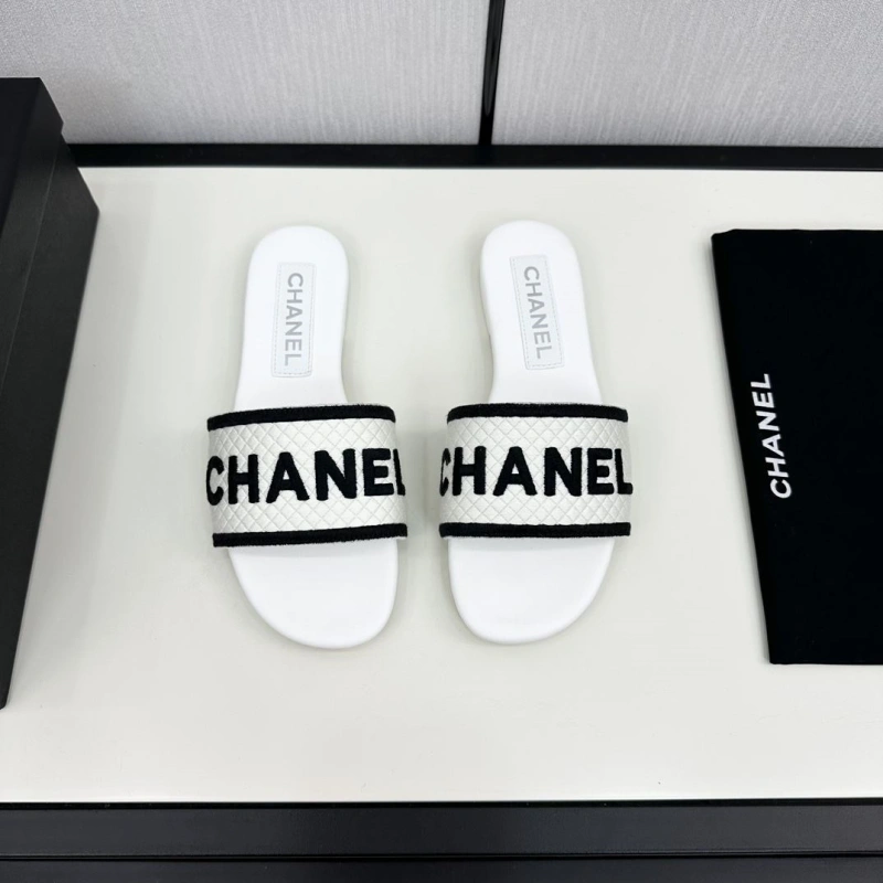 Chxnxl Slippers Unique 128031