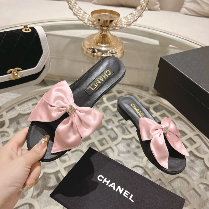 Functional Chxnxl Slippers 128032