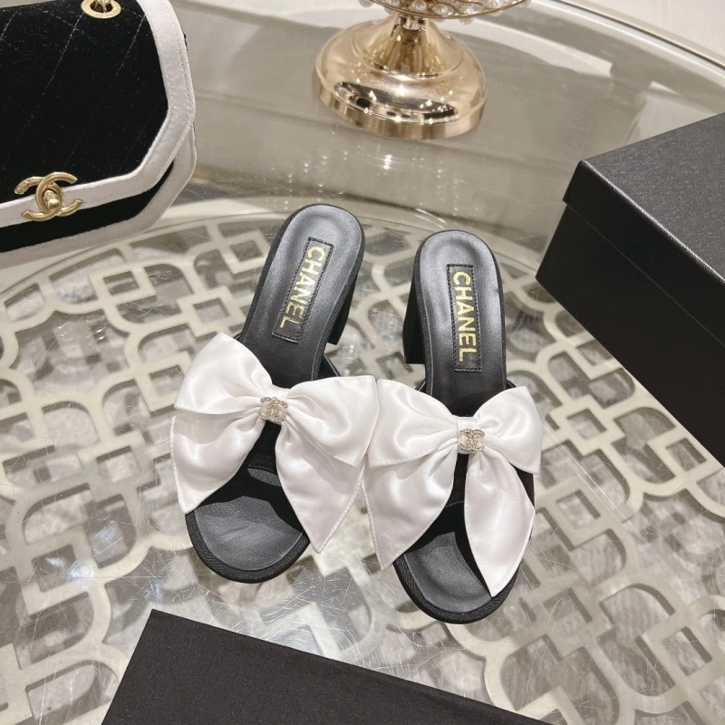 Chxnxl Slippers EyeCatching 128022