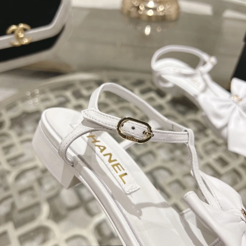 Efficient Chxnxl Sandals 128477