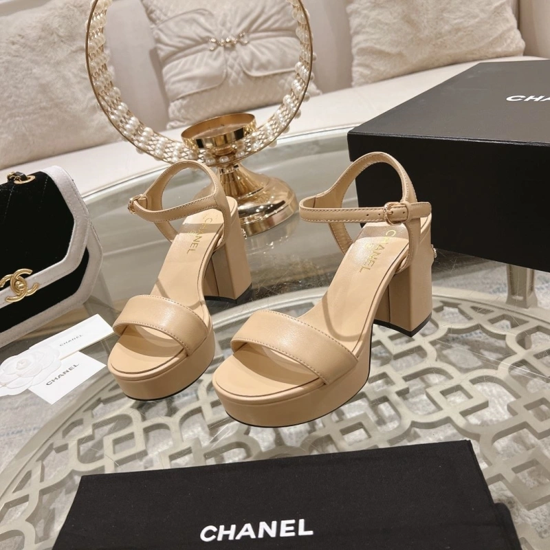 Chxnxl Sandals Bright 128473