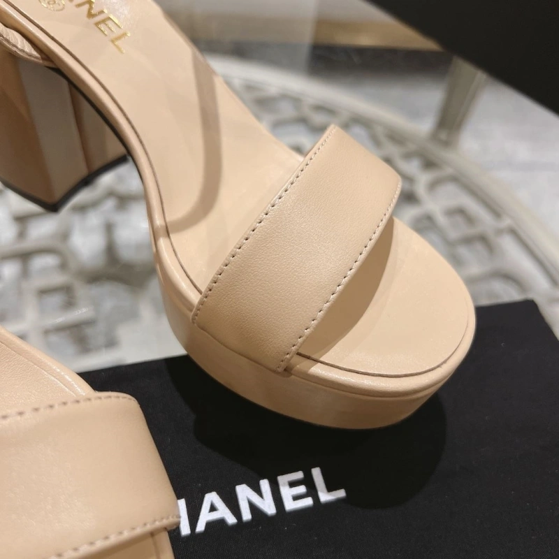 Chxnxl Sandals Bright 128473