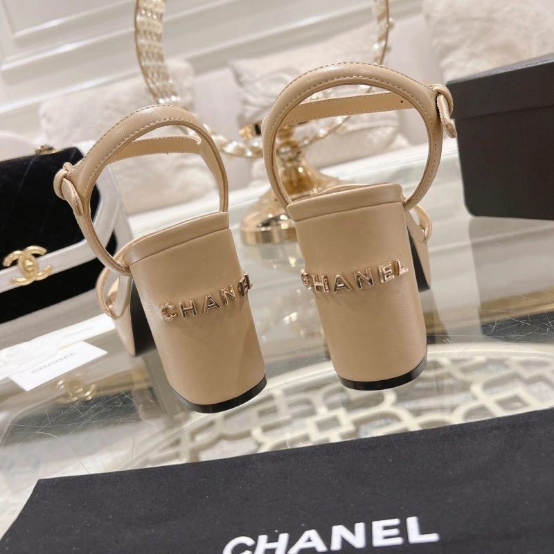 Chxnxl Sandals Bright 128473