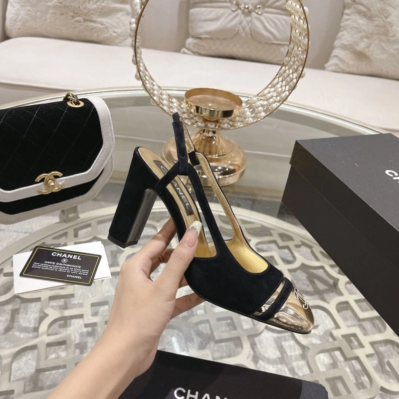 Elegant Chxnxl Sandals 128440