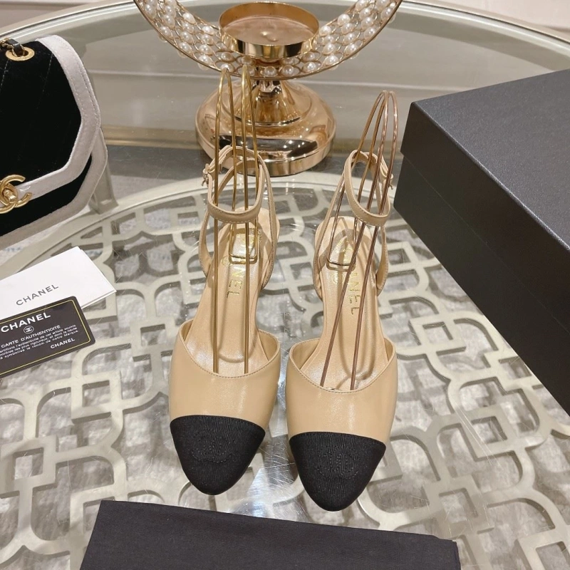 Sleek Chxnxl Sandals 128441