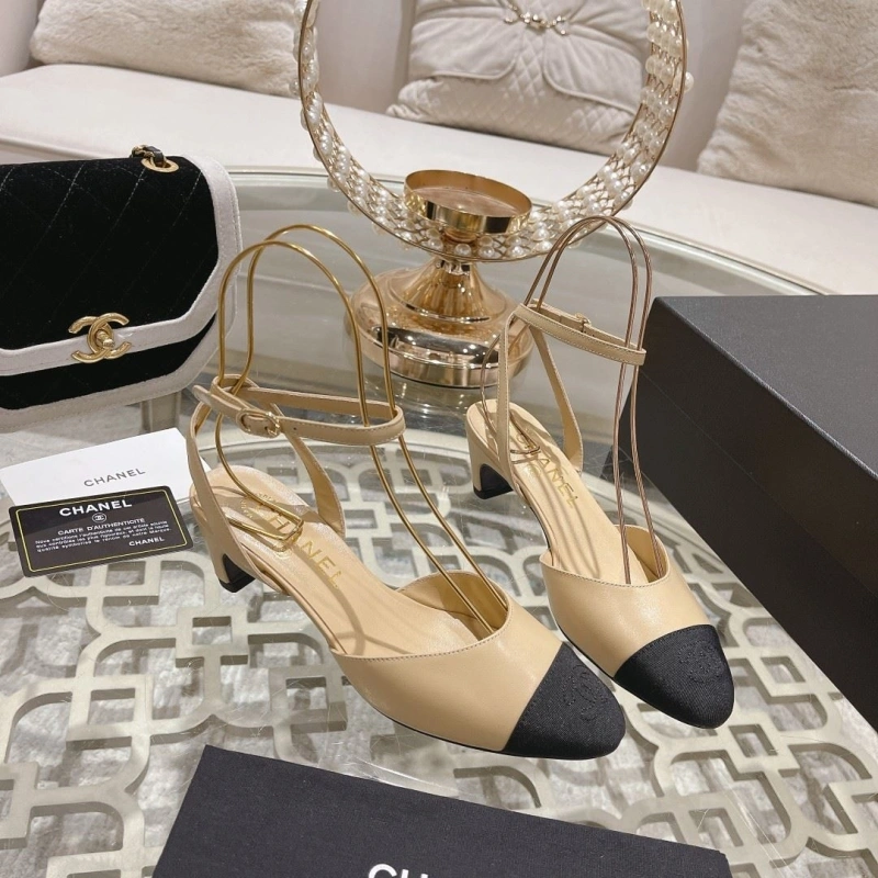 Sleek Chxnxl Sandals 128441