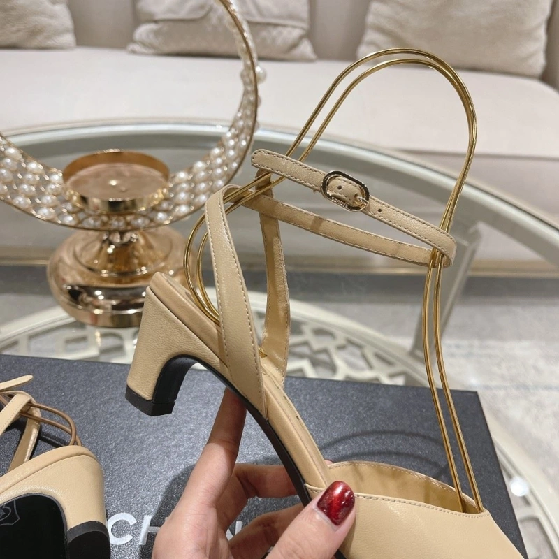 Sleek Chxnxl Sandals 128441
