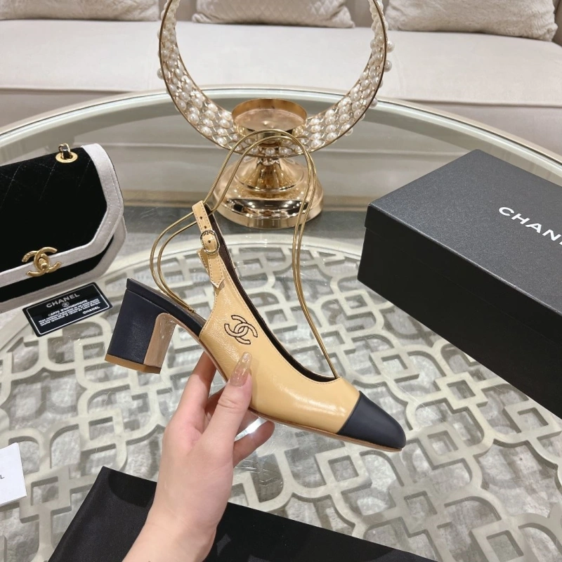 EyeCatching Chxnxl Sandals 128433