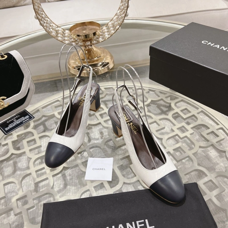 ModernLook Chxnxl Sandals 128431