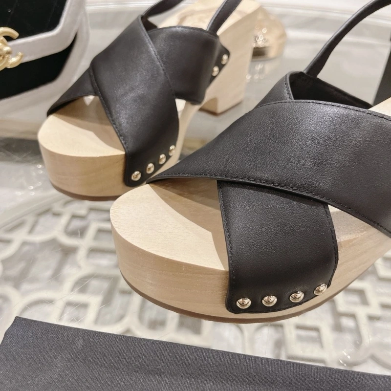 Classic Chxnxl Sandals 128424
