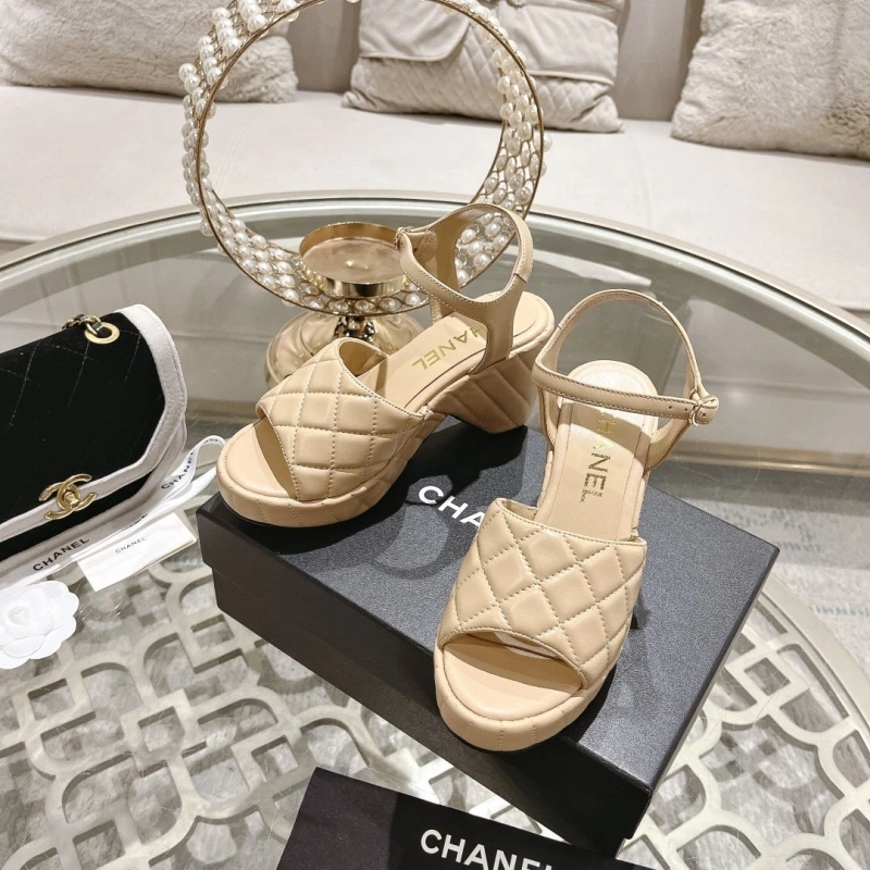 Classic Chxnxl Sandals 128418