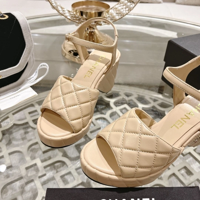 Classic Chxnxl Sandals 128418