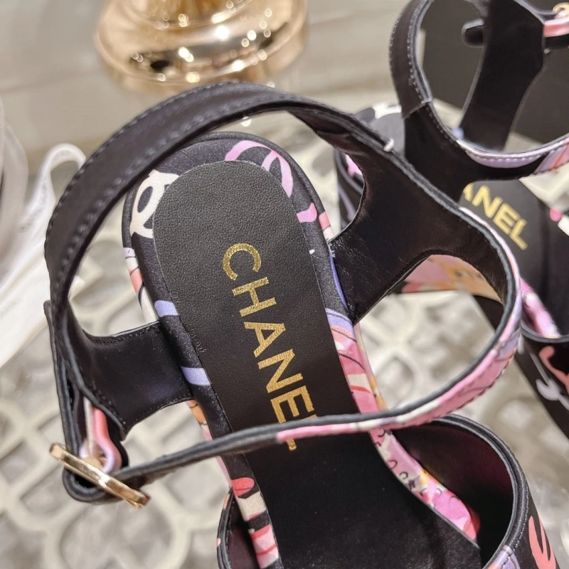 Sophisticated Chxnxl Sandals 128419