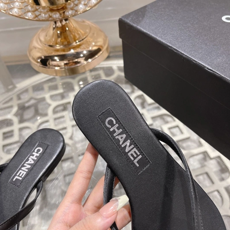 UrbanStyle Chxnxl Slippers 128019