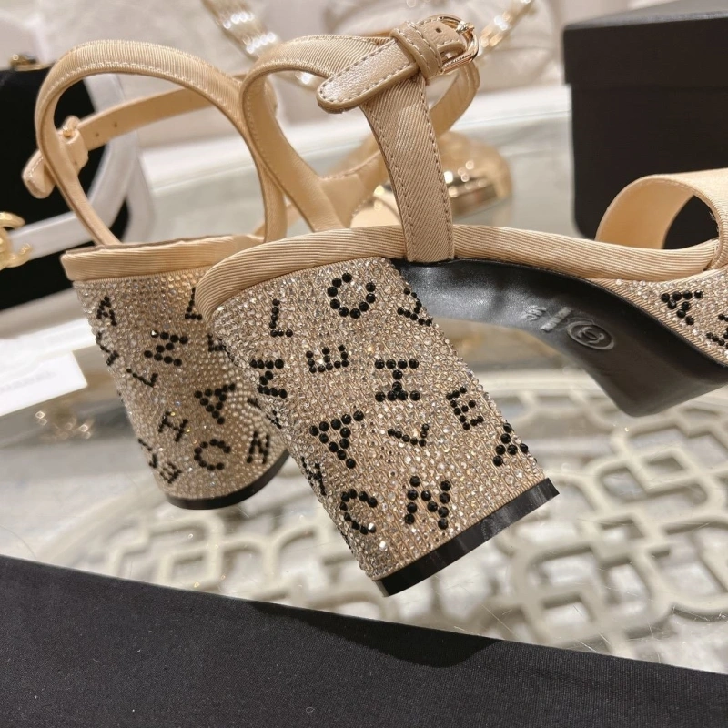 Comfortable Chxnxl Sandals 128407