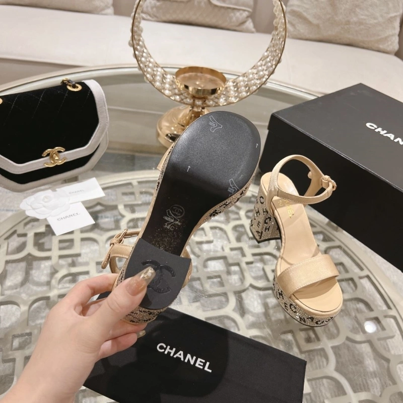Comfortable Chxnxl Sandals 128407
