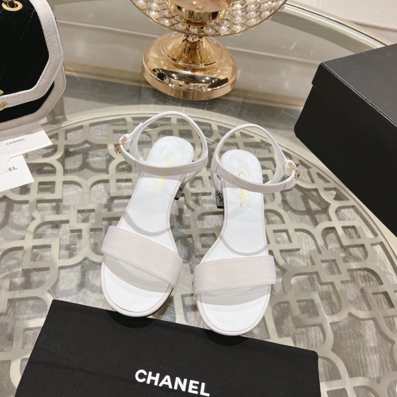HighQuality Chxnxl Sandals 128411
