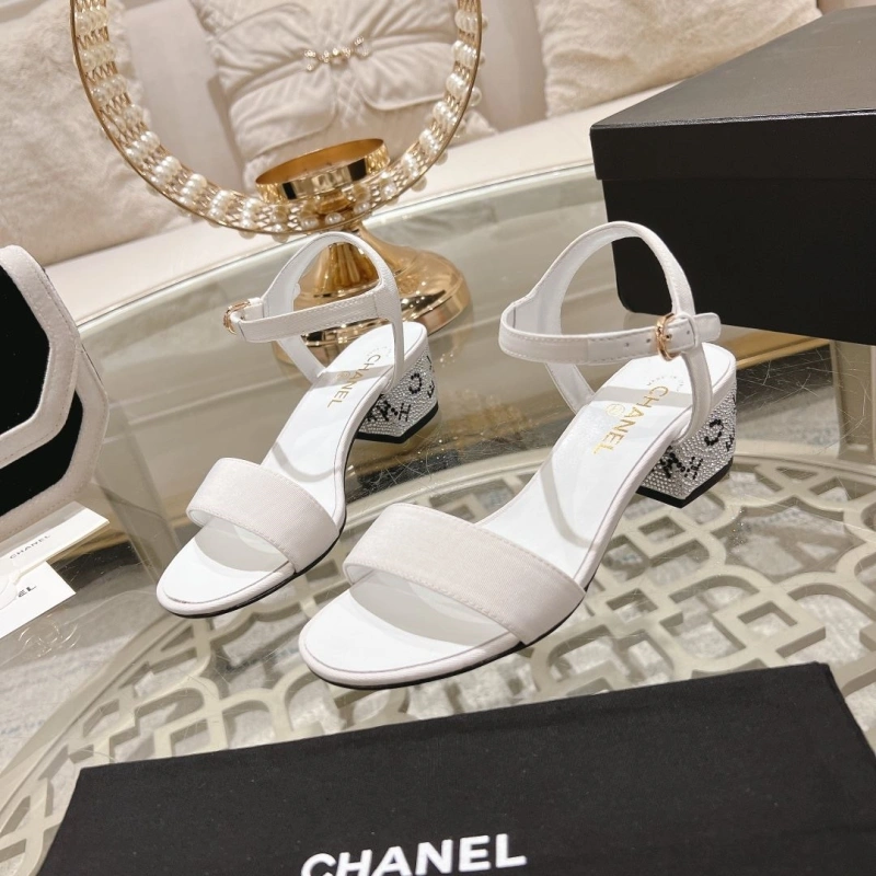 HighQuality Chxnxl Sandals 128411