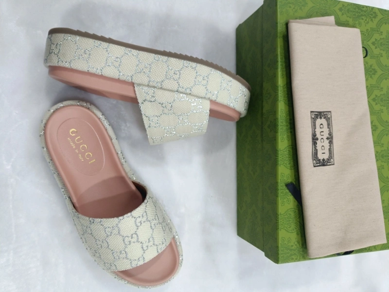 Vibrant Gxccx Slippers 162275
