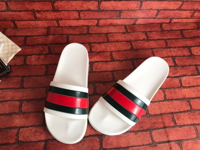 Resilient Gxccx Slippers 162270