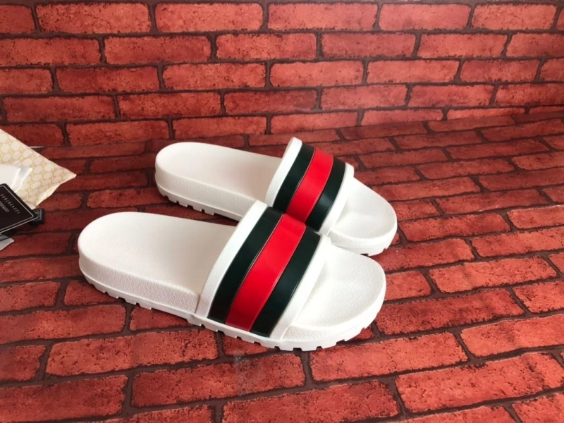 Resilient Gxccx Slippers 162270