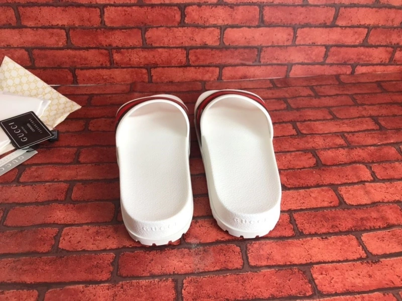 Resilient Gxccx Slippers 162270