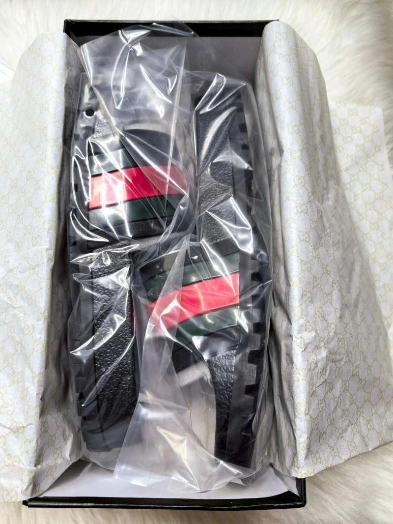 Soft Gxccx Slippers 162265