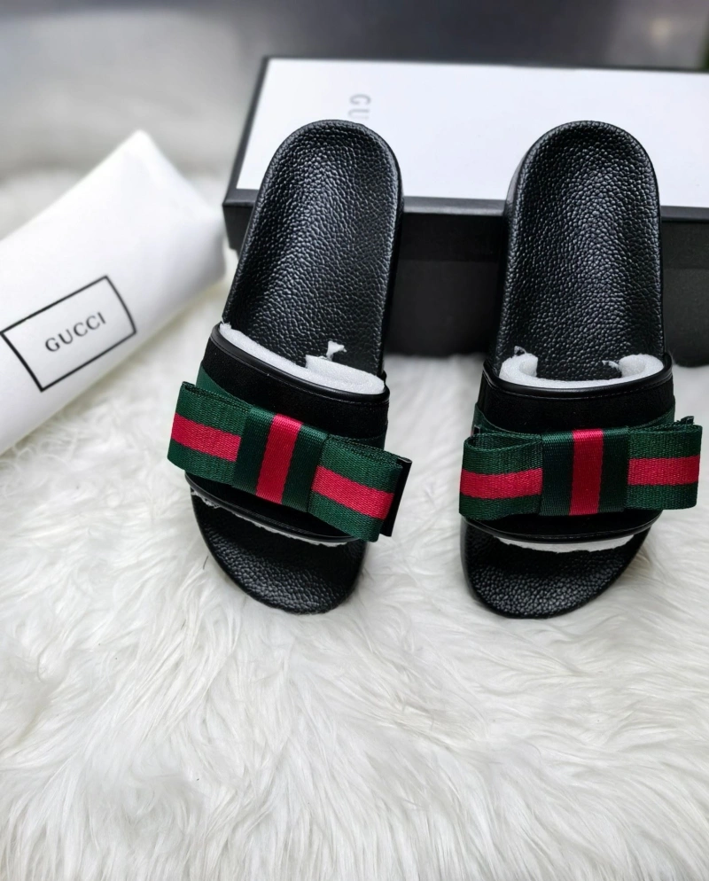 Sleek Gxccx Slippers 162264
