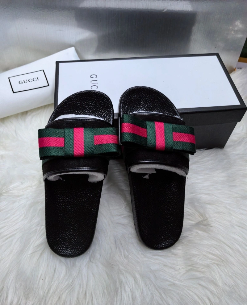 Sleek Gxccx Slippers 162264