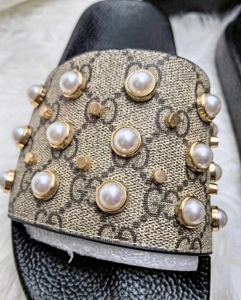 Timeless Gxccx Slippers 162263